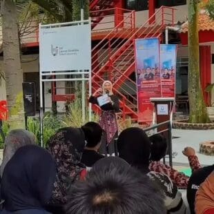 ...

Kemarin, 03 Desember 2025, seluruh dunia memperingati International Day of ...